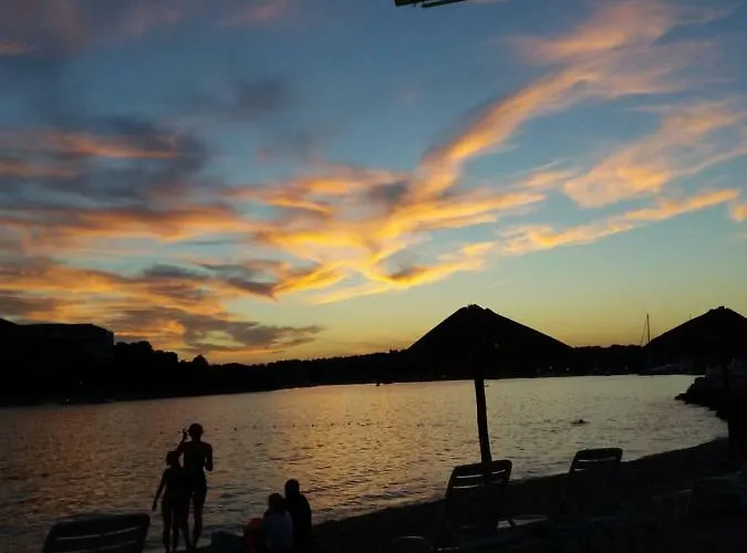 Pjescana Uvala App. Tea 아파트 풀라