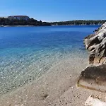 Pjescana Uvala App. Tea Διαμέρισμα