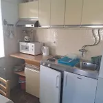 Διαμέρισμα Pjescana Uvala App. Tea