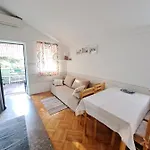 Pjescana Uvala App. Tea Διαμέρισμα